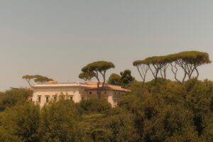 Top Greece Villas for a Dream Mediterranean Vacation