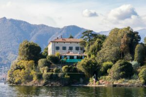 Vintage Villas on Lake Travis: Scenic and Serene